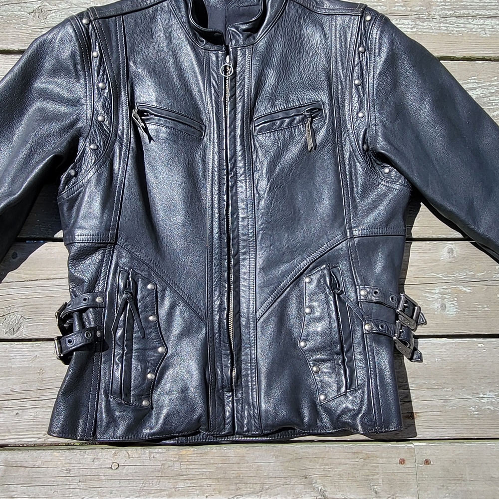 Women's Black Leather Jacket - Picture 3 of 16